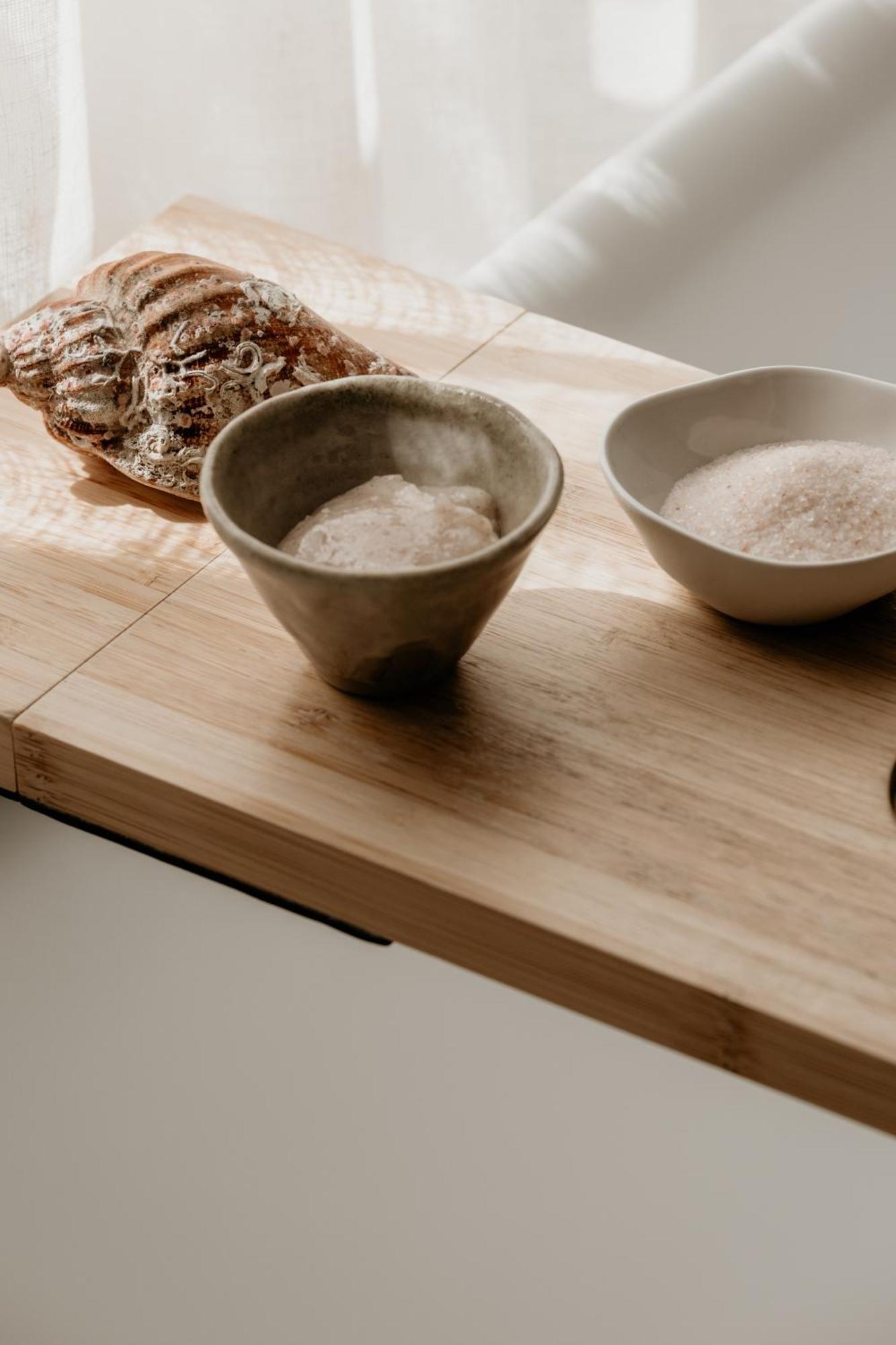 The Oak & Anchor Hotel Port Fairy Exterior photo Bath salts